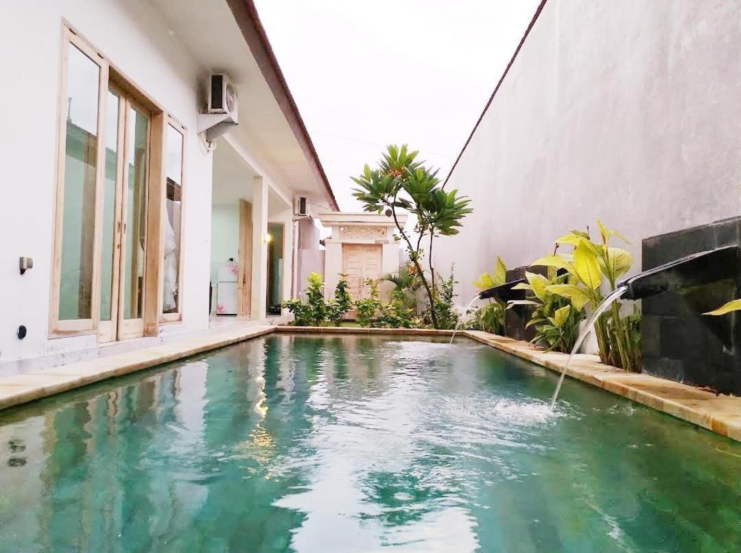 Villa Santika Banjar  Exterior foto